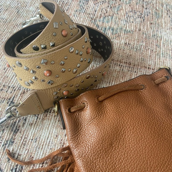 🛑SOLD Rebecca Minkoff Boho Tan Suede Fringe Crossbody Embellished Strap Handbag - Picture 9 of 13